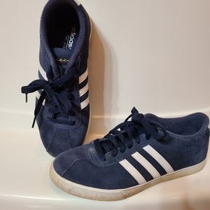 🌻🌻 3/$10 Adidas Neo Navy Size 7
